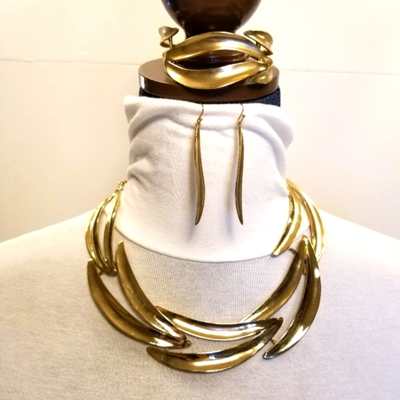 #W32 RARE Nordstrom gold-tone "Forge Ahead" Wavy Flexible Necklace - Picture 3 of 14